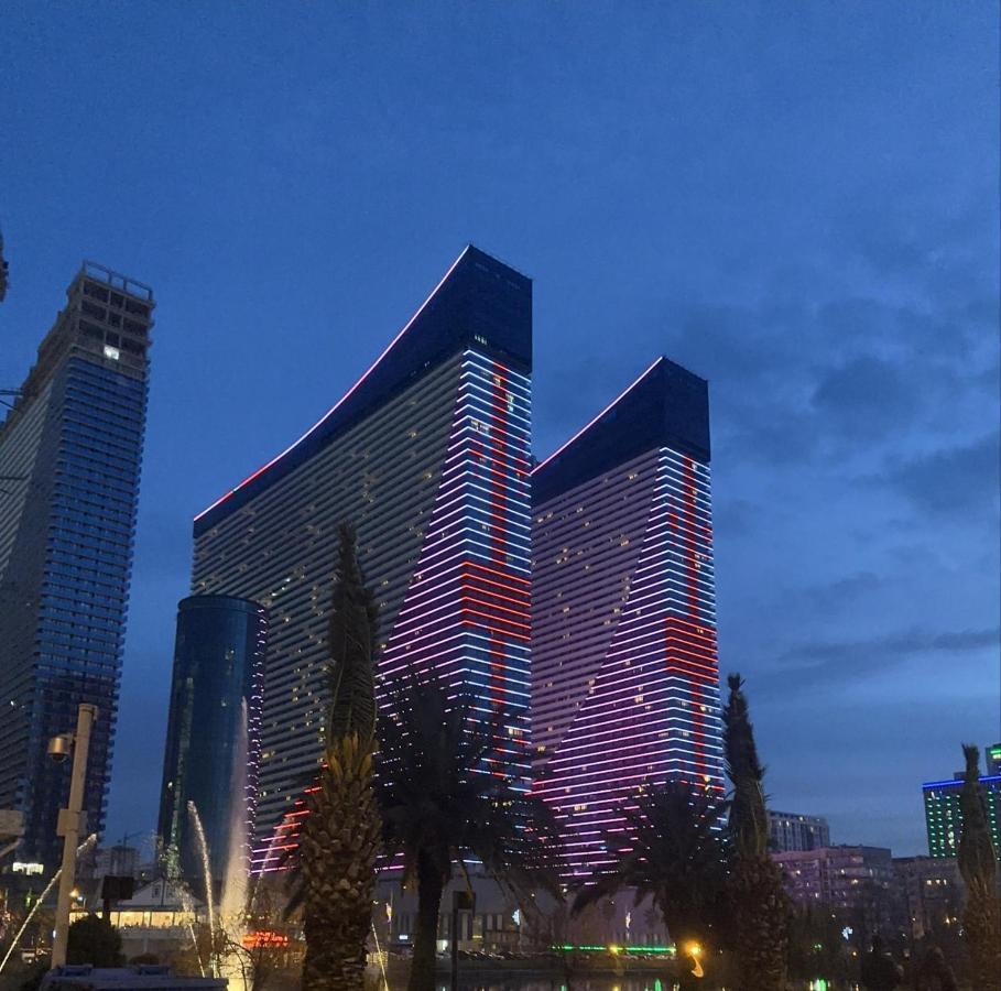 Orbi Sea View Apartment 바투미 외부 사진